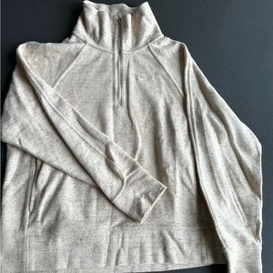 Nike Women’s fleece quarter zip